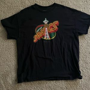 Mitchell and Ness Seattle SuperSonics Shirt
